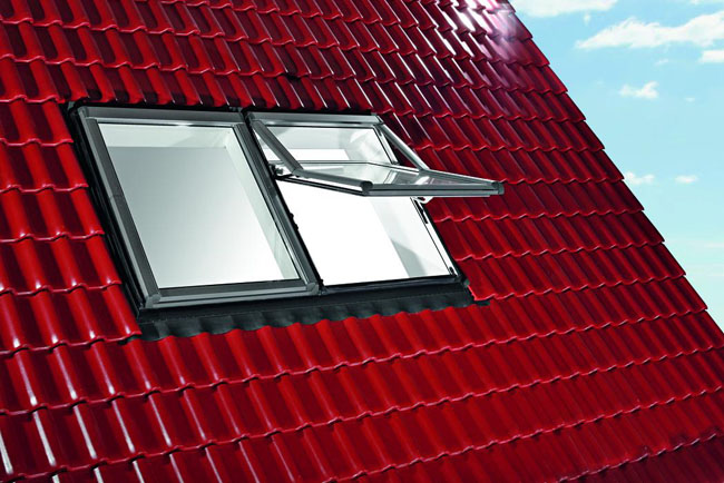 imgOkno dachowe Roto Designo R75 w zespoleniu 2x1