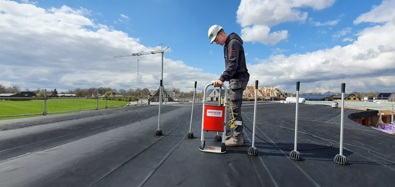 HERTALAN® EASY COVER - Innowacyjna Hydroizolacja EPDM